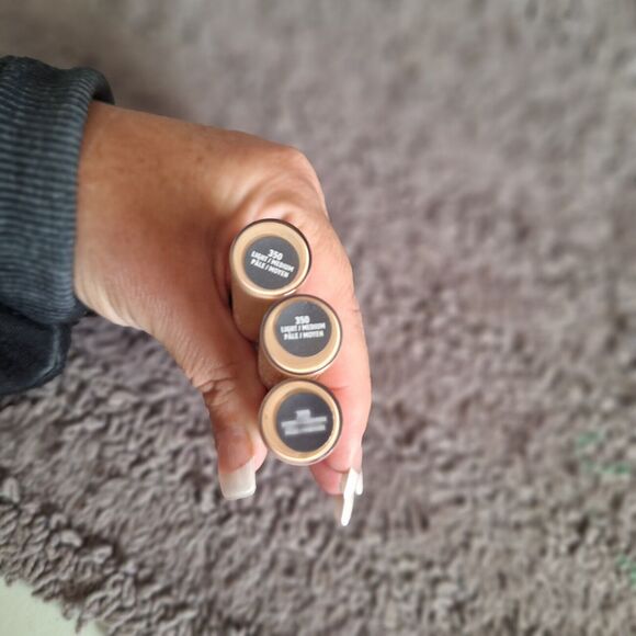 3 Pack Covergirl Clean Fresh Hydrating Concealer‎ #350 Light/Medium - Picture 3 of 3